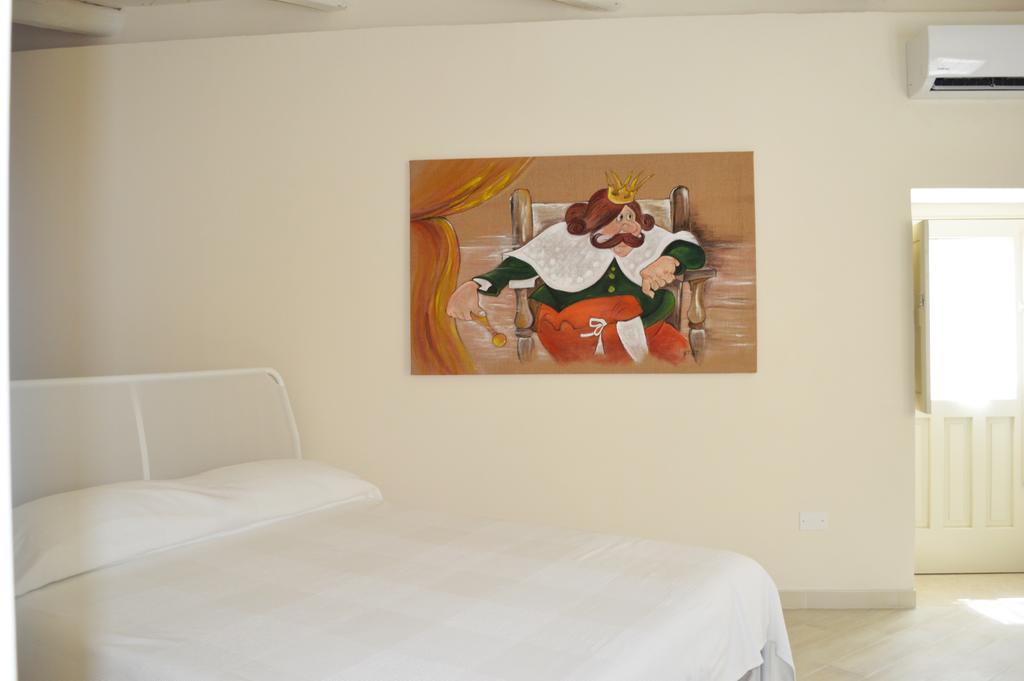 Hotel Re Bafè à Syracuse Extérieur photo