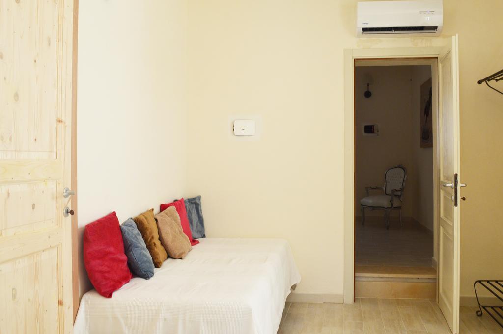 Hotel Re Bafè à Syracuse Extérieur photo