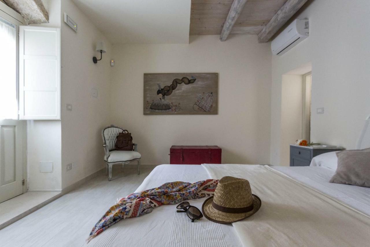 Hotel Re Bafè à Syracuse Extérieur photo